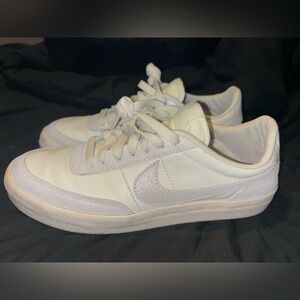 NIKE White Sneakers with light purple swoosh